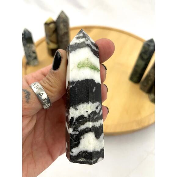 2LB Natural Quartz Stone Obelisk Tower Point Polished Crystal Mixed Lot 12x - Picture 16 of 16